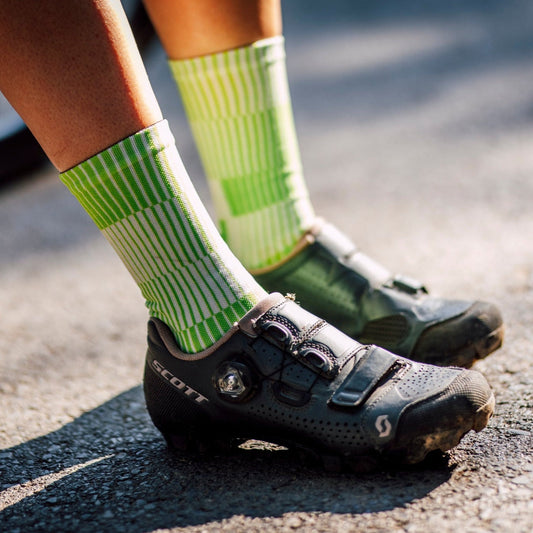 Slight Green Minimalist Crew Socks