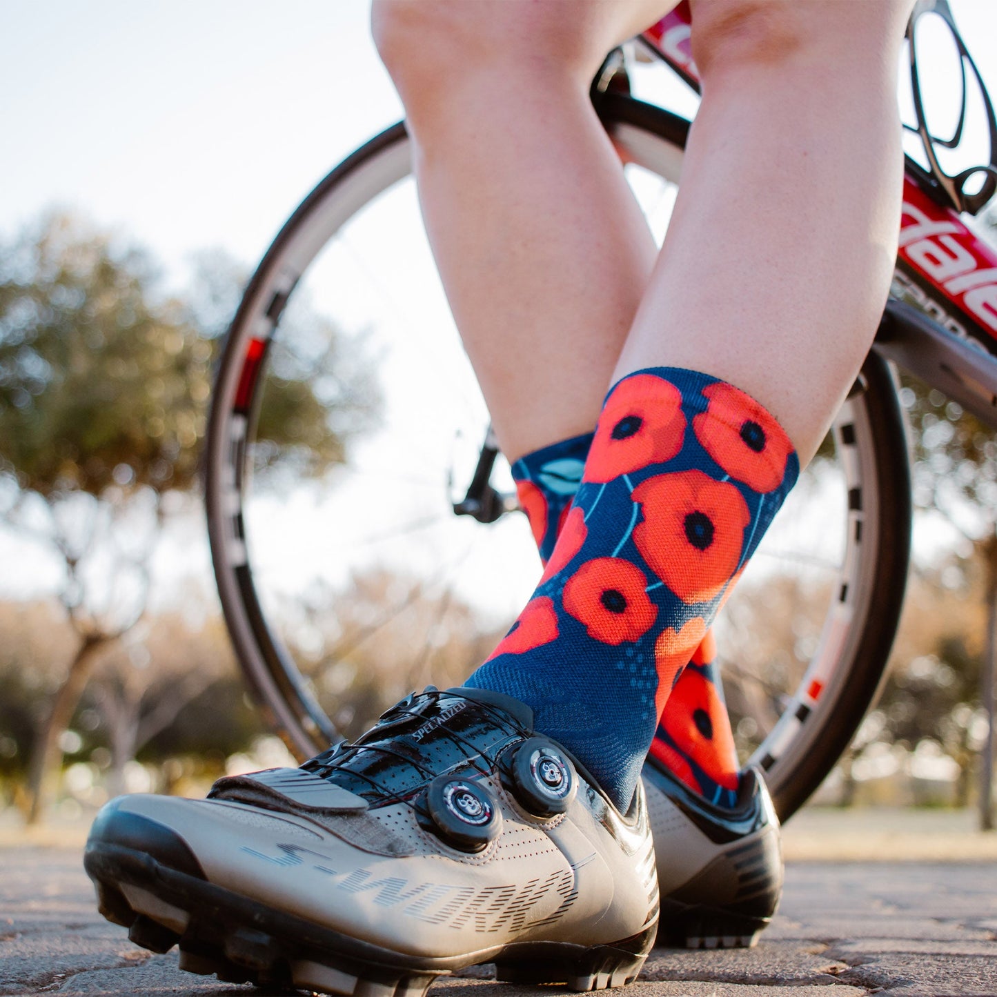 Poppy Running Crew Socks